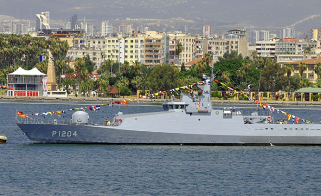 Türk savaş gemileri ziyarete açılıyor