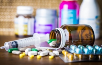 Tabipleri Birliği uyardı: Sağlık Bakanlığı'nın onayı olmayan hiçbir ilaç kullanılmamalı